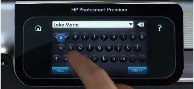 Le clavier virtuel est intégré à l'écran de l'imprimante