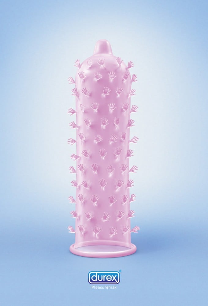 Durex Pleasuremax et ses préservatifs micro-perlés et rainurés aux mains baladeuses