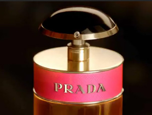 Léa Seydoux : égérie Prada dans une pub pop et sixties signée Wes