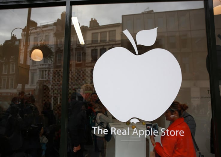 The real apple store1
