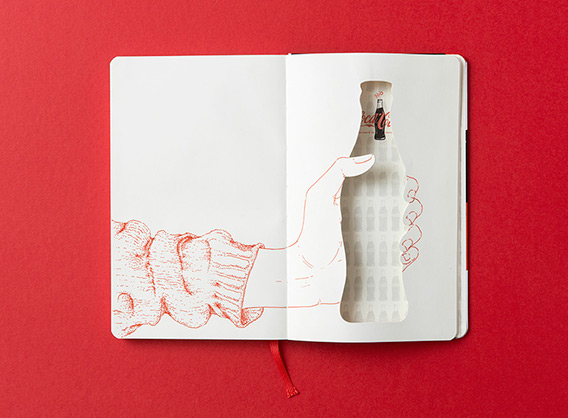 Moleskine fête les 100 ans de Coca-Cola