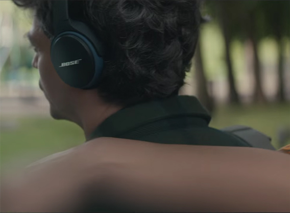 Musique de la pub Bose “someone special” 2015