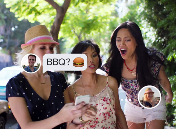 Comment Tinder devient un réseau social entre amis