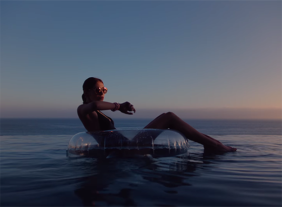 Musique de la pub Apple Watch Series 2 2016