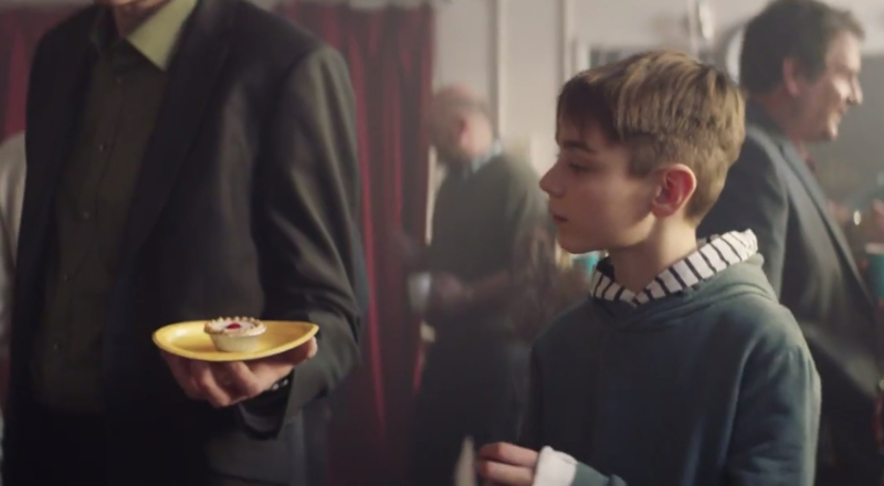 Une campagne pleine de tendresse pour des gâteaux anglais