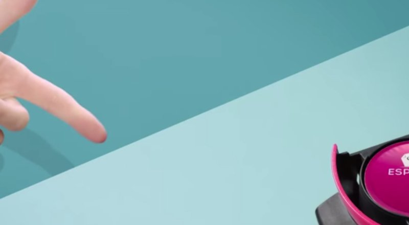 Quelle est la musique de la pub Carte Noir Capsules 2018 ?
