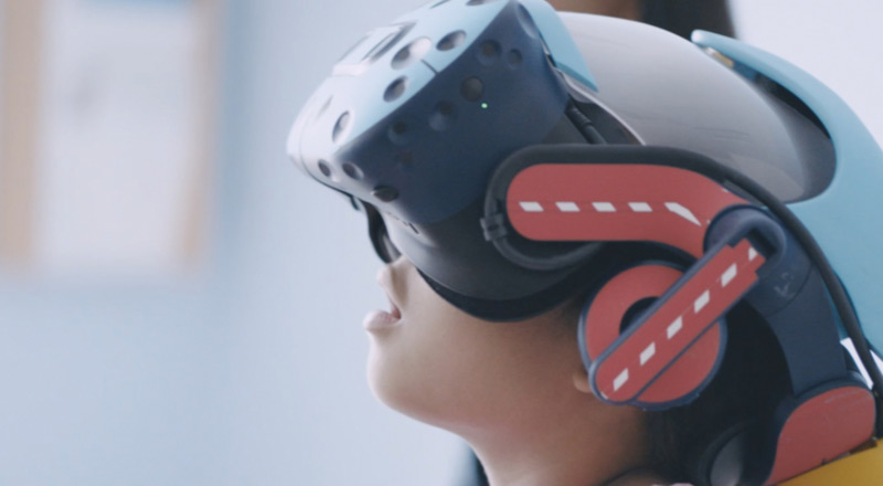 Honda utilise la VR pour transporter les enfants malades dans une boule à neige