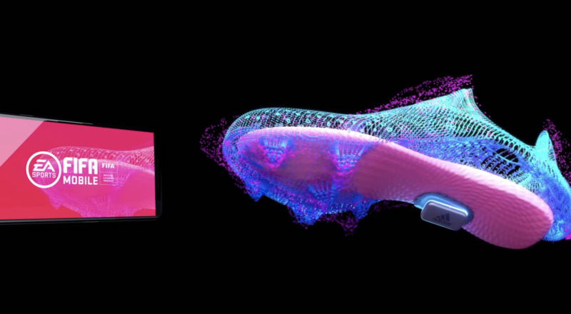 Adidas innove avec une semelle connectée qui relie le jeu FIFA et la pratique du football