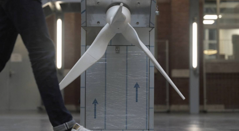Les tourniquets du métro parisien transformés en éoliennes fonctionnelles