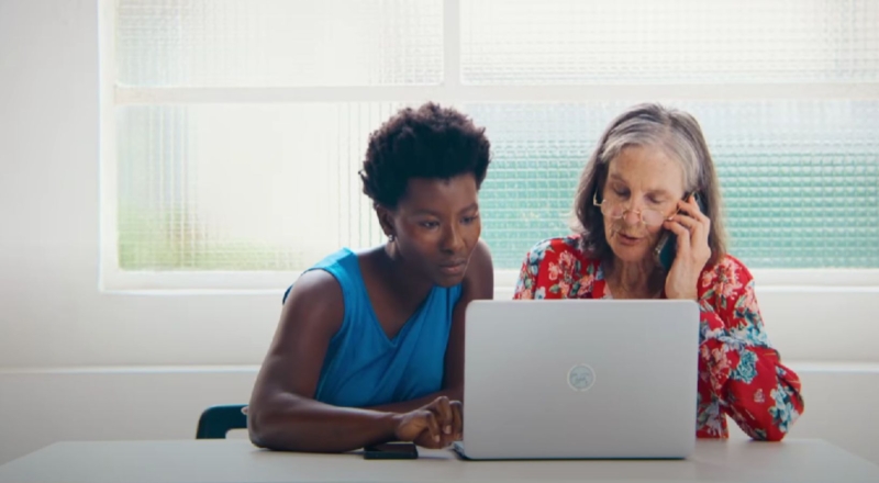 Emmaüs partage sa connexion face à l&rsquo;exclusion numérique 