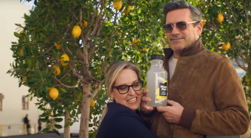 Jon Hamm (Don Draper) déjoue les codes publicitaires avec Minute Maid