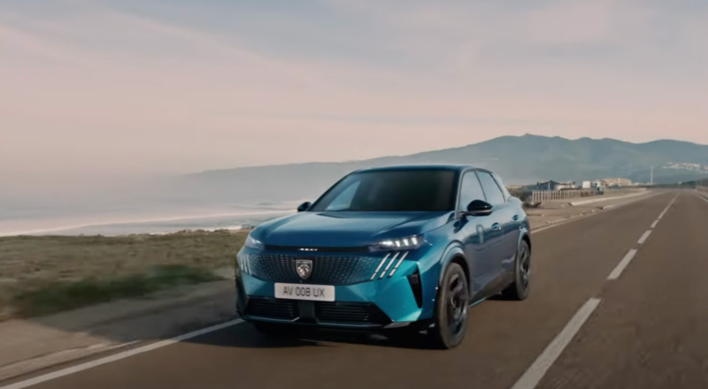 Musique de la pub Peugeot E-3008 électrique
