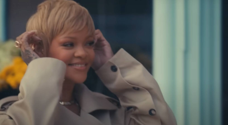 Fenty Hair : Rihanna s’attaque à un nouveau marché