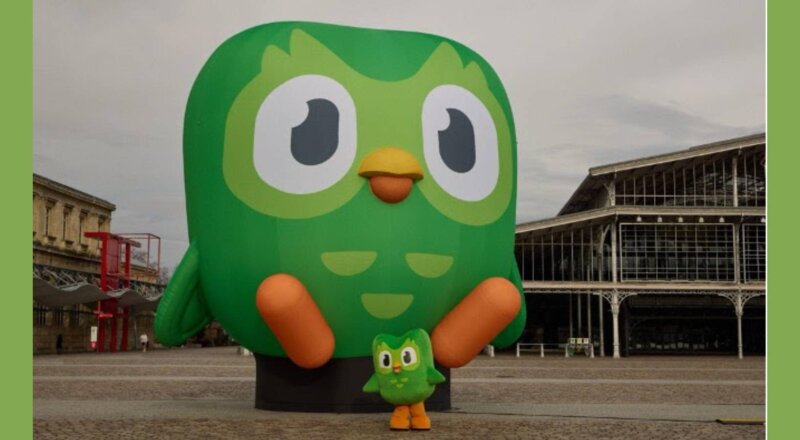 Duolingo ressuscite sa mascotte Duo à la Villette