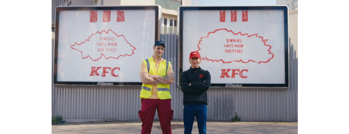 Pourquoi KFC utilise le feutre rouge pour sa signalétique ?