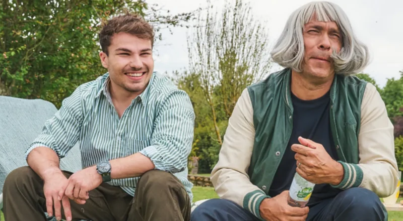 Antoine Dupont prépare son retour sur le terrain avec Eric Judor pour Volvic