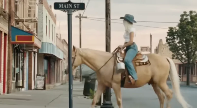 Levi’s et Beyoncé concluent leur saga publicitaire avec “The Denim Cowboy”