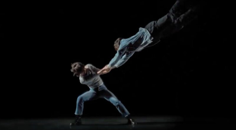 Sidaction danse sur un fil avec cette incroyable pub de MNSTR
