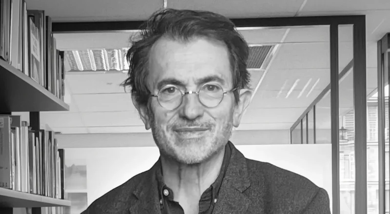 « Le DOOH est un média à trois faces : lieu, derniers mètres et full digital » — Eric Chaillou, Heroiks