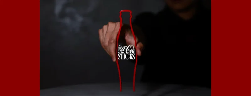 En Asie, des baguettes Coca-Cola en forme de… bouteille