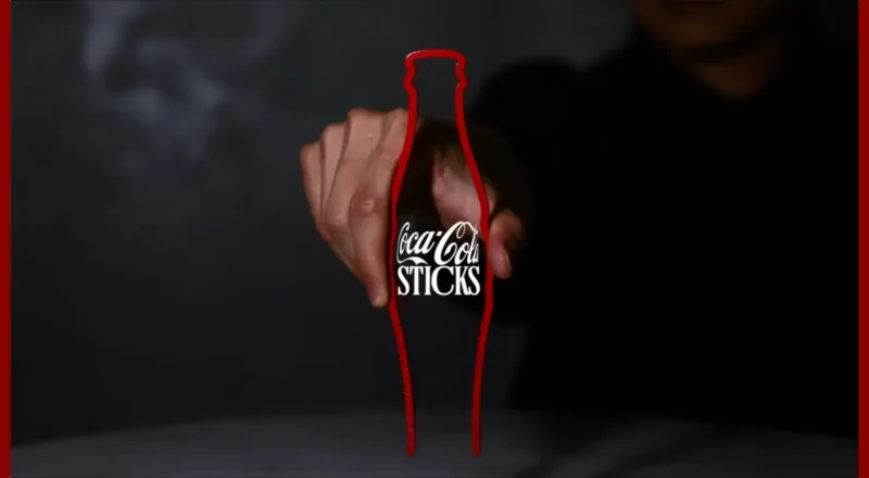 En Asie, des baguettes Coca-Cola en forme de… bouteille
