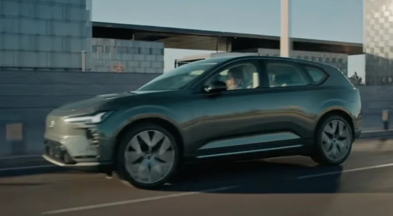 Quelle est la musique de la pub Volvo EX60 2026 ?
