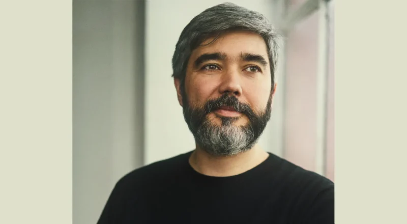 « Le chaos du processus créatif ne s’automatise pas », le Creaverse d’Alexander Kalchev, BBDO Paris