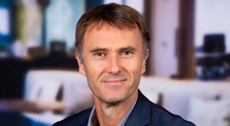 Les cabinets de conseil vont-ils discrètement gagner la bataille de la transformation marketing ?