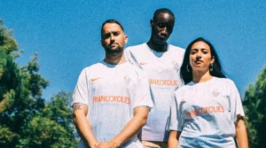 La FFF et les Francofolies dévoilent un maillot collector La FFF et les Francofolies dévoilent un maillot collector