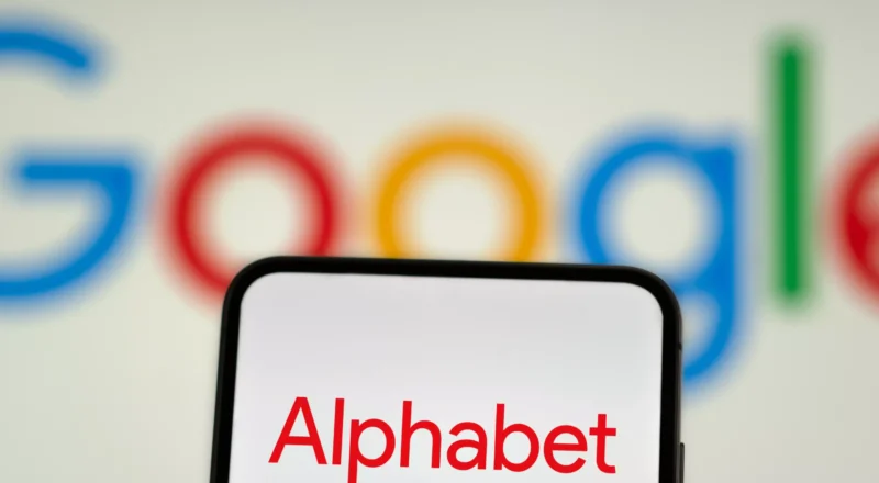 Résultats trimestrielles : +24 % de croissance pour Google… qui investit « trop » dans l&rsquo;IA